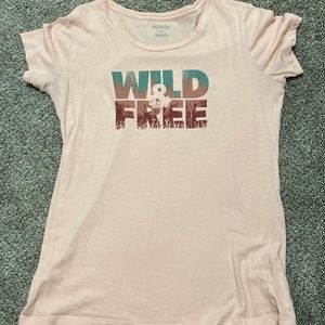 Woman’s Columbia T-shirt , size large